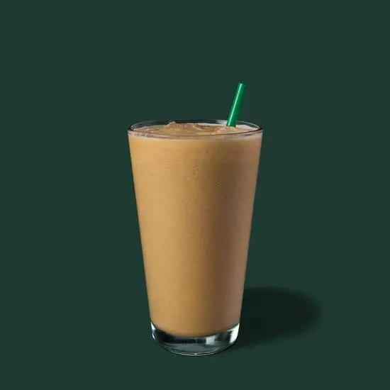 starbucks_glass_of_frappucino_coffee_blended_bevergae